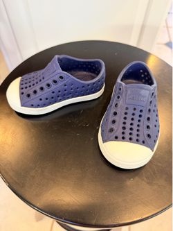 Native 4c toddler shoe
