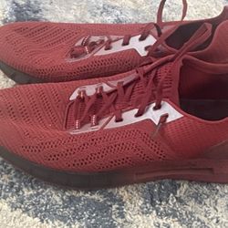 Under Armour Size 13