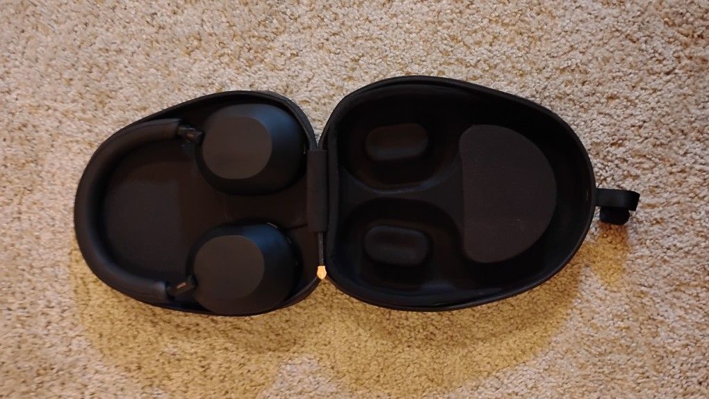 Sony WH-1000XM5 Wireless Noise Canceling Headphones - Black