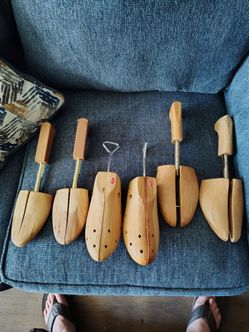 Lot of 4 Wooden Shoe Trees