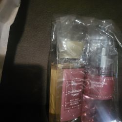 Champagne Toast Set Bath and Body Works 