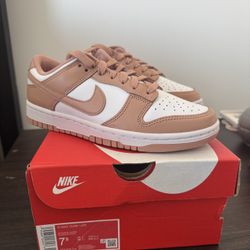 Nike Dunks