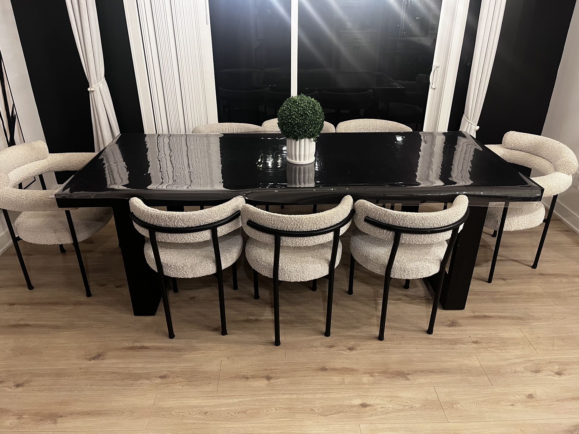 Dining Table Set