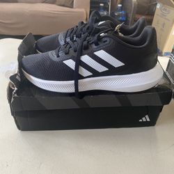 Size 7 Adidas