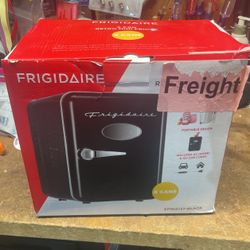 Frigidaire Mini Refrigerator 