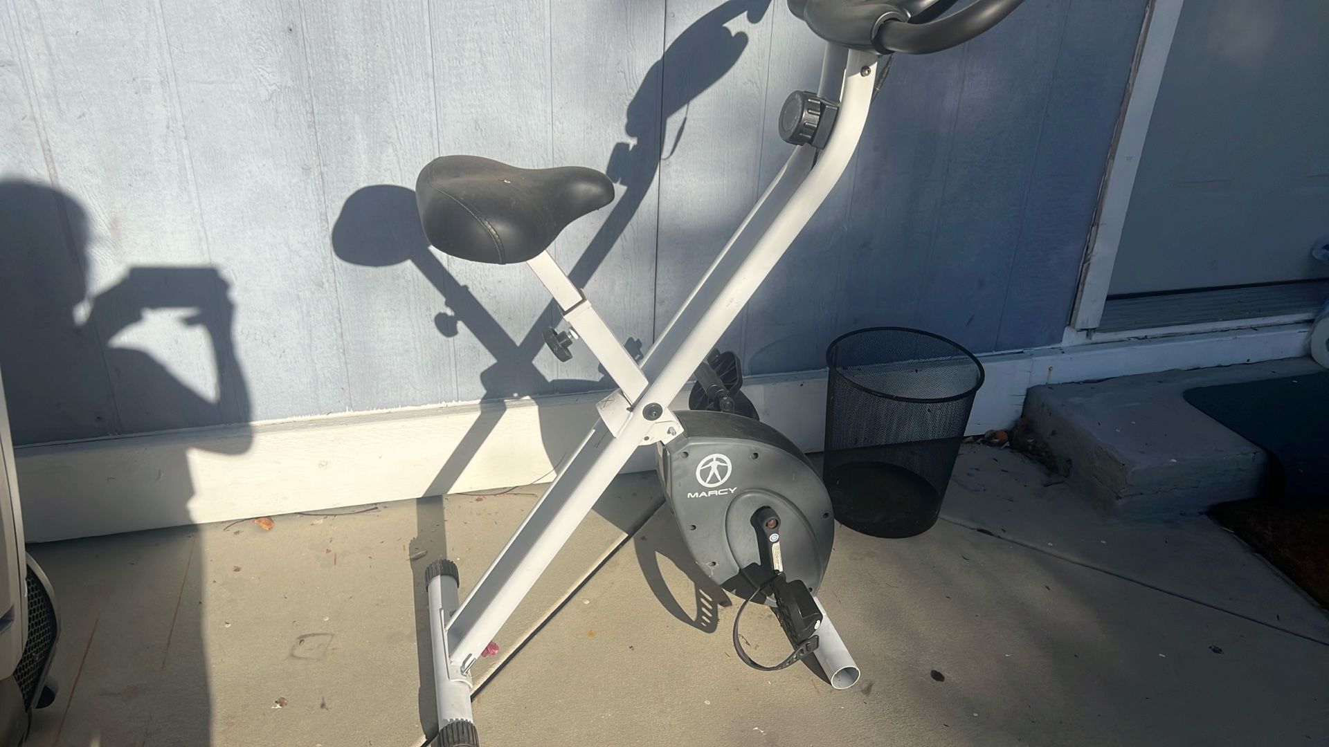 Exercise equipment