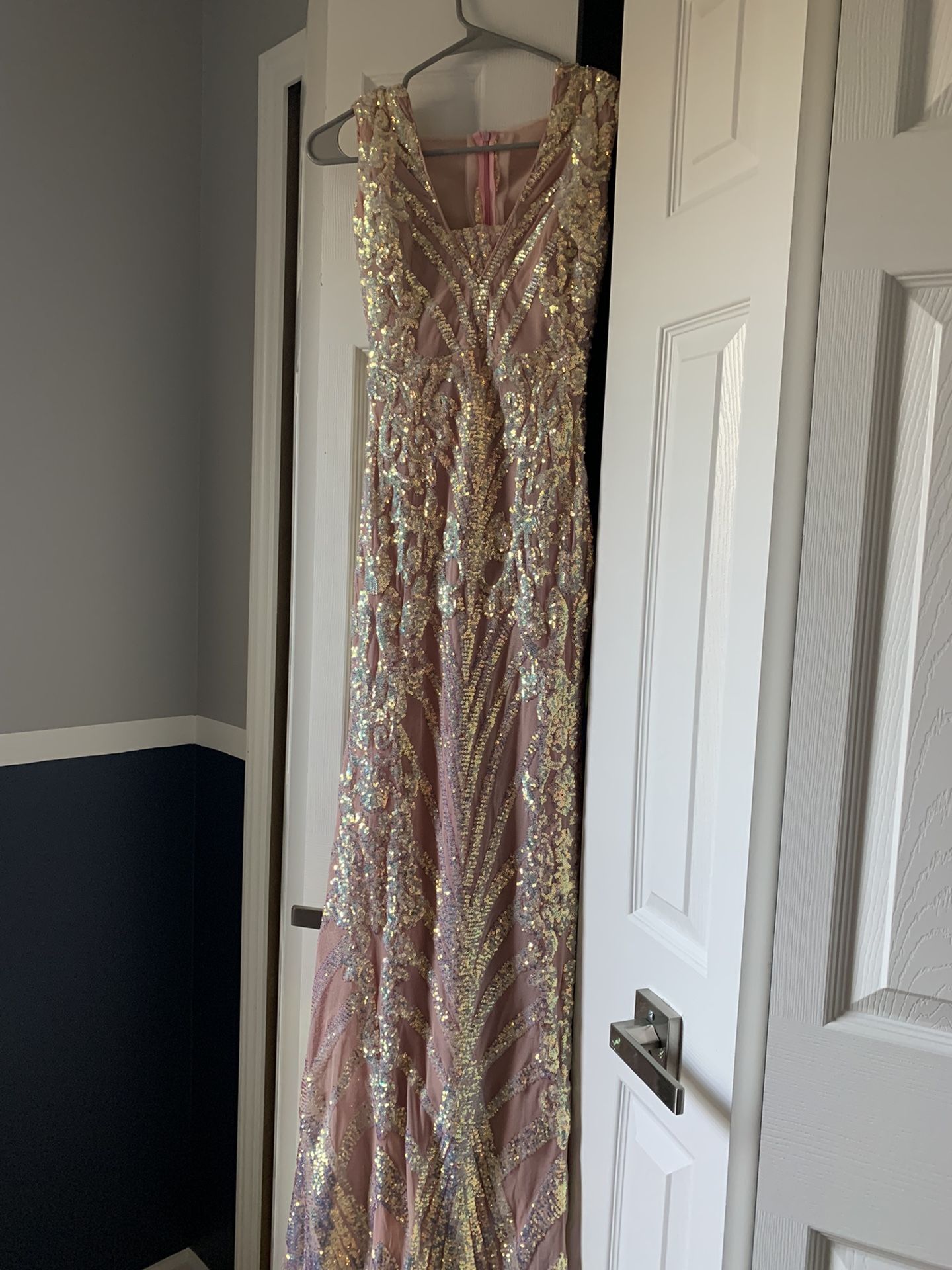 Stunning Sequins Dress Size Small 