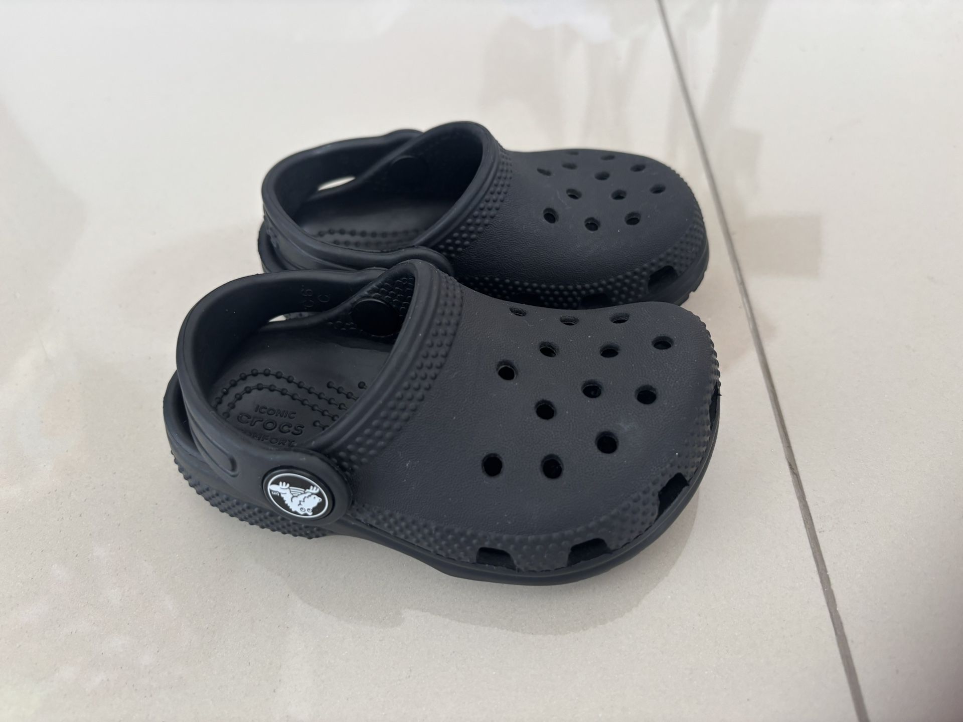 Baby Crocs 5c