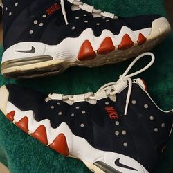 Nike 