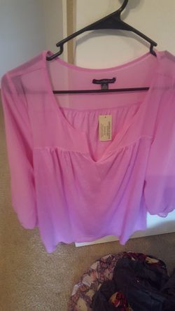 Brand new long sleeve pink flowy shirt