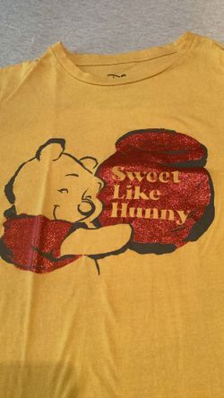 Disney Winnie The Pooh Women’s T-shirt L