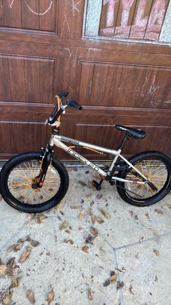 Mongoose Index 2.0 boys BMX bike