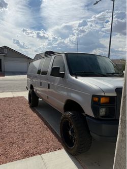 2013 Ford E-250