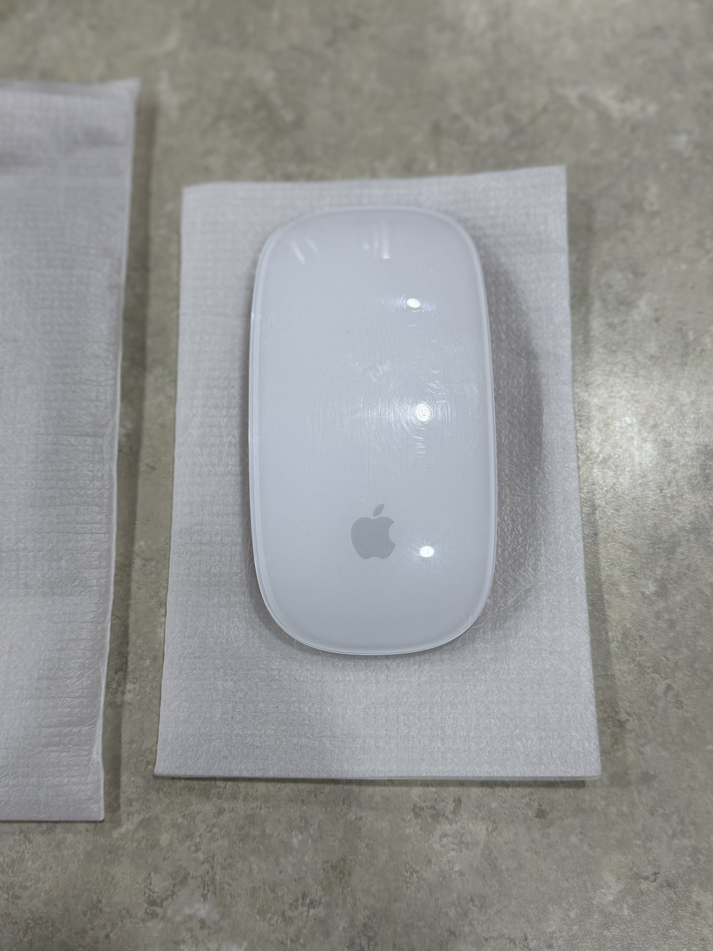 Apple Mouse And Keyboard 