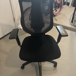 Black Office Chair & Side Table