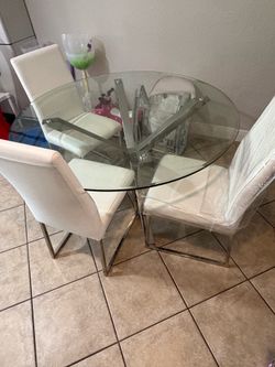 Glass Dinning Table