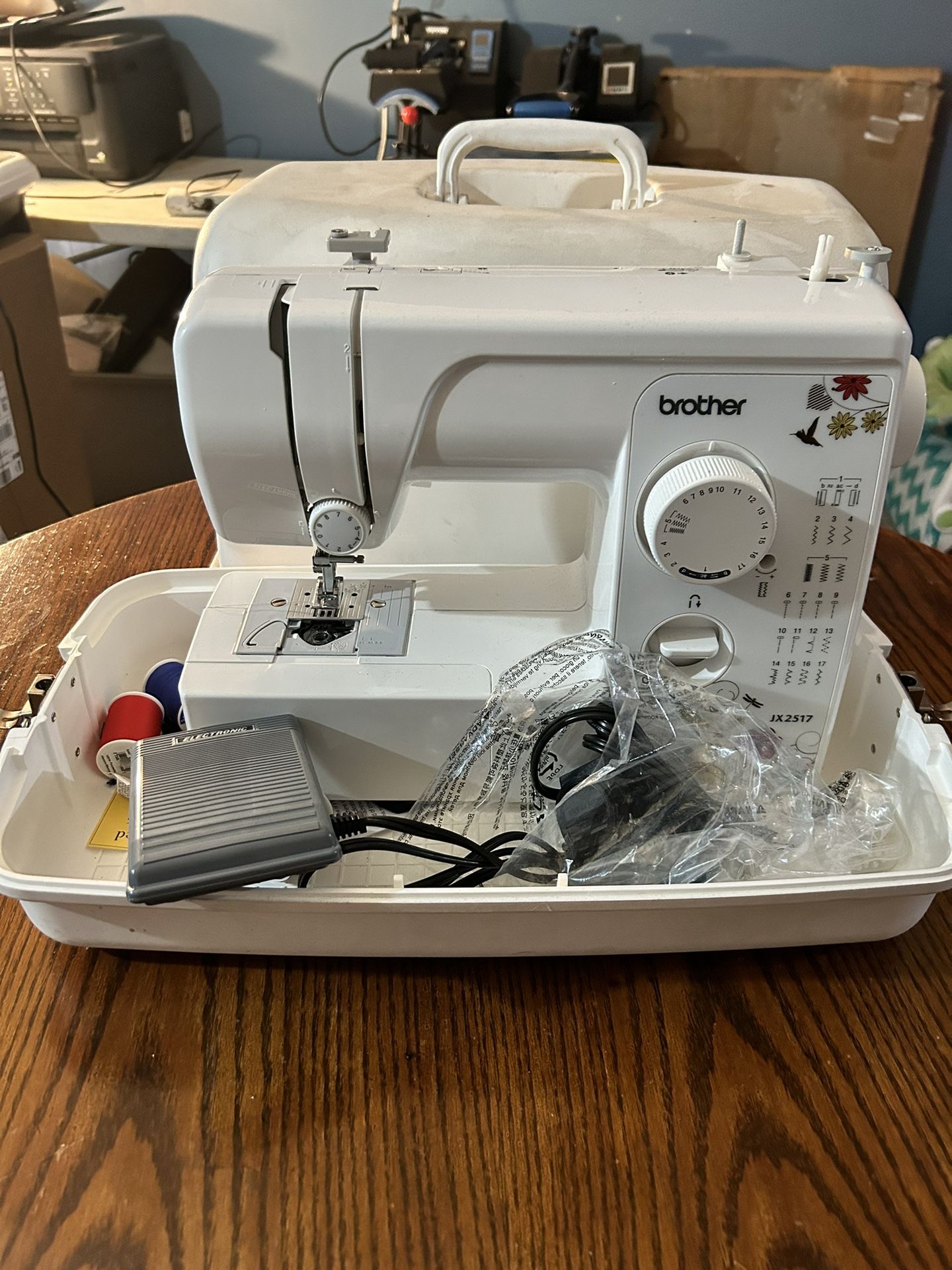 Brother JX2517 Sewing Machine 