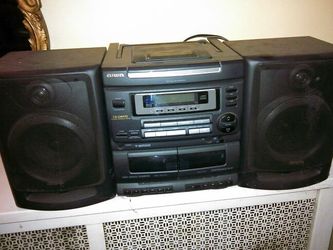Boom Box radio