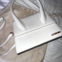 Jacquemus White Le Grand Chiquito bag