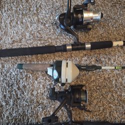 Fishing 🎣 reels  
Mitchell catfish, Zebco, shimano 
BUNDLE DEAL! $60 all!