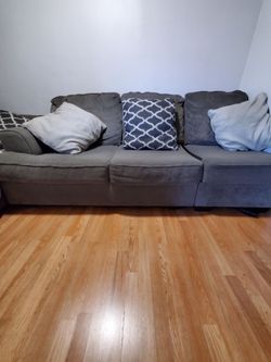 Sectional couch