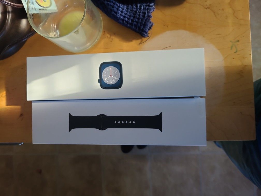 Apple Watch Series 8
