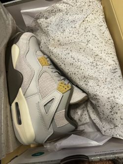 Jordan 4s photon dust
