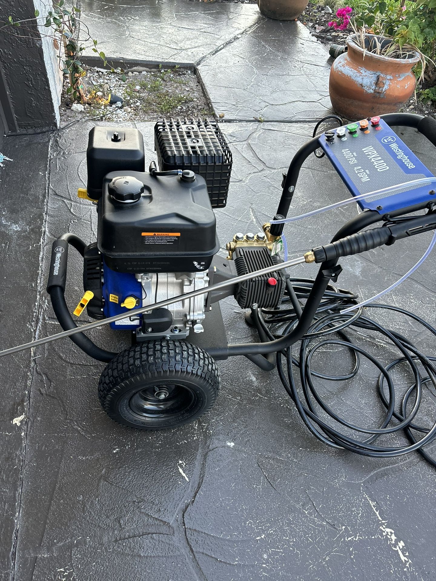 4400 PSI GAS POWERED POWER WASHER ISED ONCE