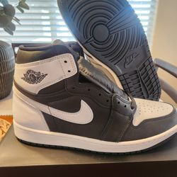 Nike Jordan 1 High Black White 