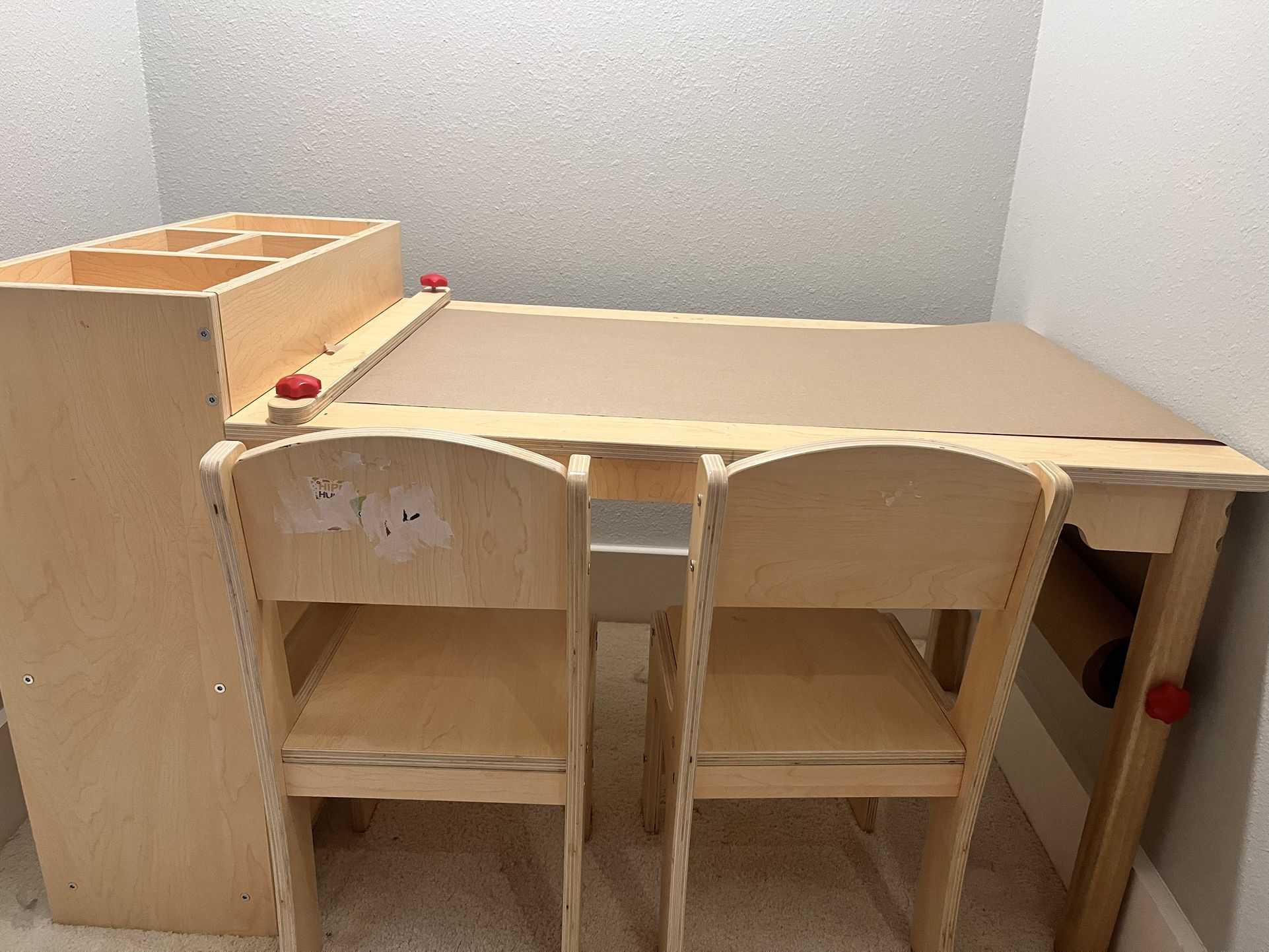 Solid Kids Art Desk Table With Two Chairs