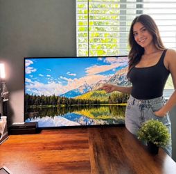 4K Samsung Tv (Brand New)