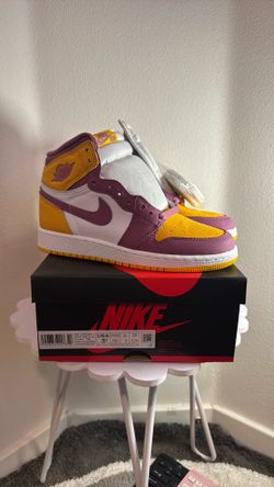 Jordan 1 high brotherhood size 3.5