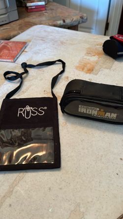 Cases eyeglass case little pocketbook, zip up mirror pouch