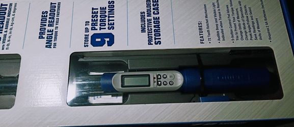 Quinn Digital Torque Wrench with LCD Display 3/8 & 1/2"  NEW UNOPEN