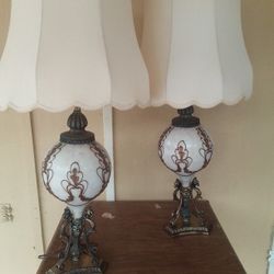 Vintage    Rembrandt   Brass  Lions  Table Lamps. / OBO