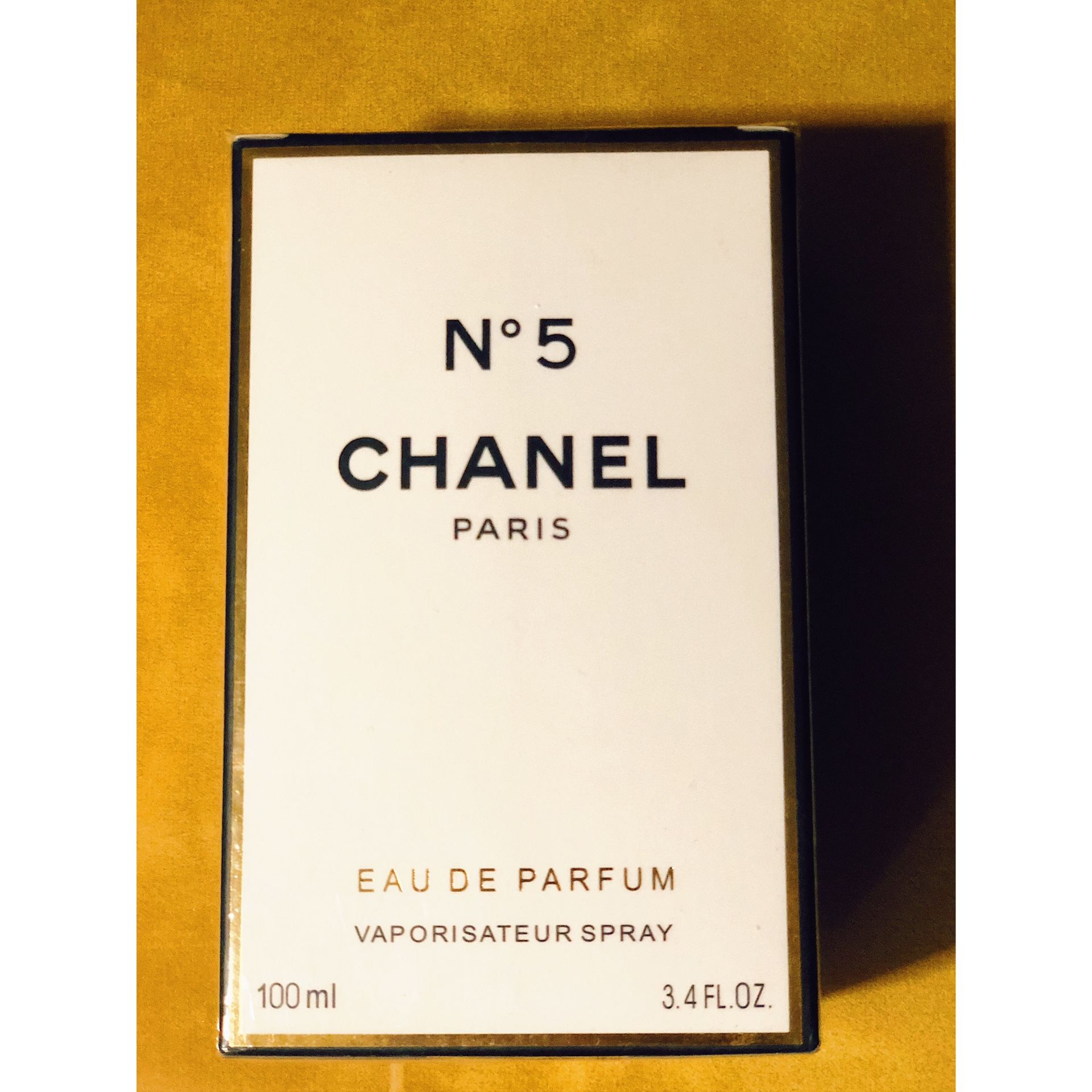 CHANEL N°5 Perfume