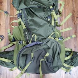 Gonex Hiking Backpack