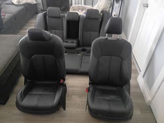 Toyota Camry XSE Seats 2026