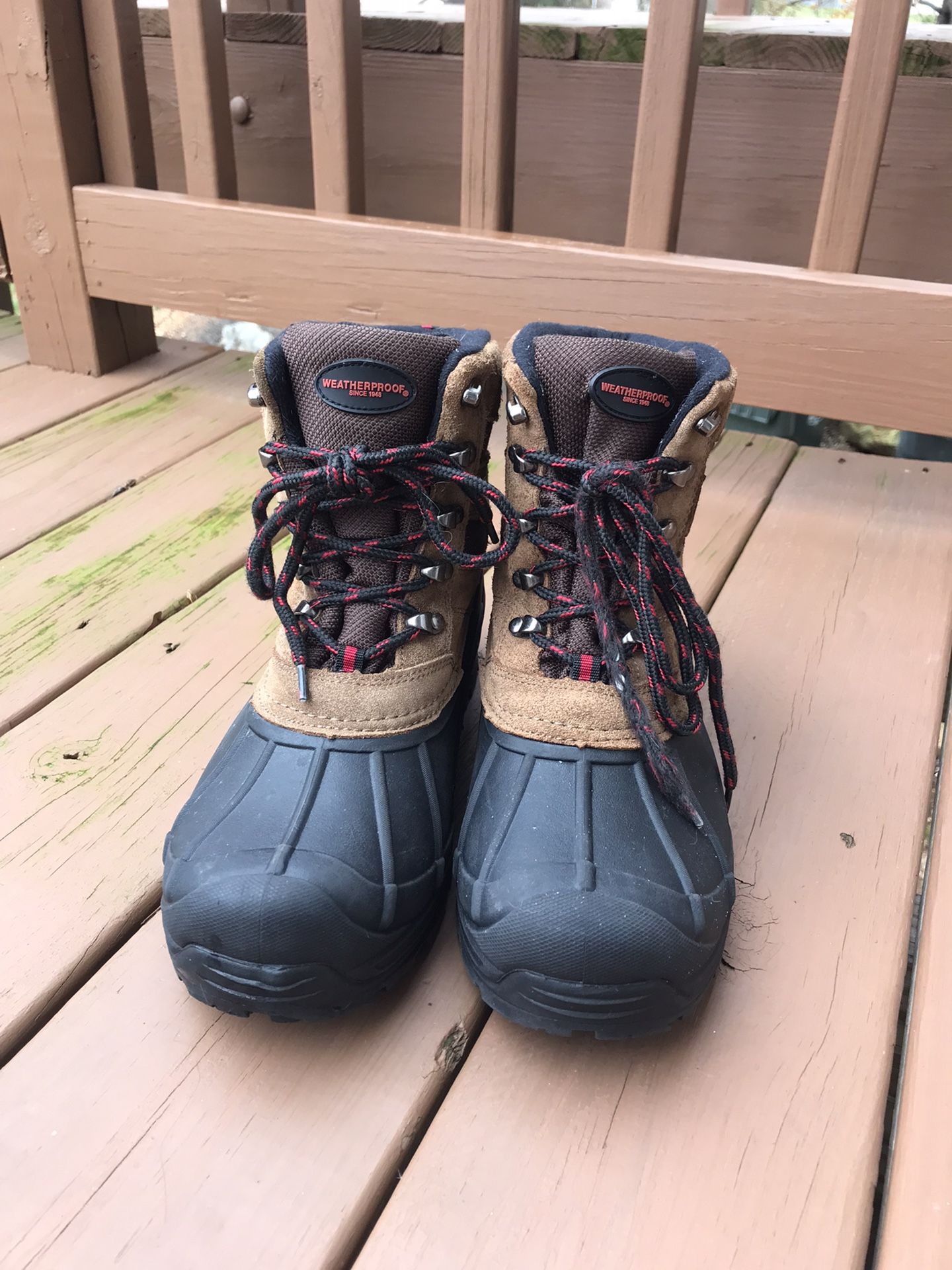 Mens Size 8M Weatherproof Boots