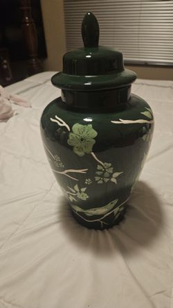 Ornamental Vase (Temple Jar Style) 
