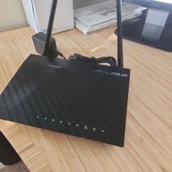 Nighthawk Internet Router