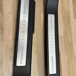 infiniti FX35 front door sills OEM
