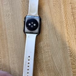 Apple Watch Series 3