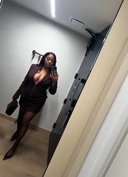 🔥 Burgundy Blazer Mini Dress – Size XL – Worn Once 🔥