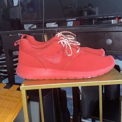 Red Nike size 6 Y