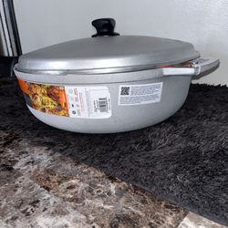 Imusa New Aluminum Medium Size Pot 16 In Wide 