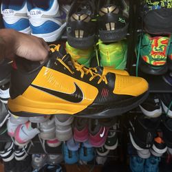 Kobe 5 Bruce Lee Size 14