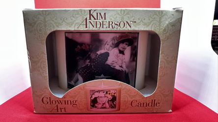 Kim Anderson Glowing Art Candle Lean On Me 