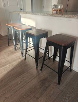 Bar chairs