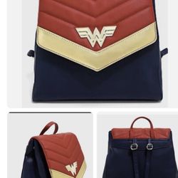 Wonder Woman Purse. Large New In Bag 